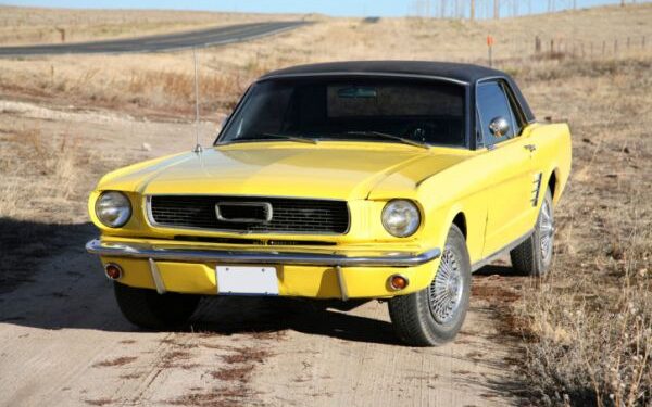 Kai automobilis virsta krosnimi