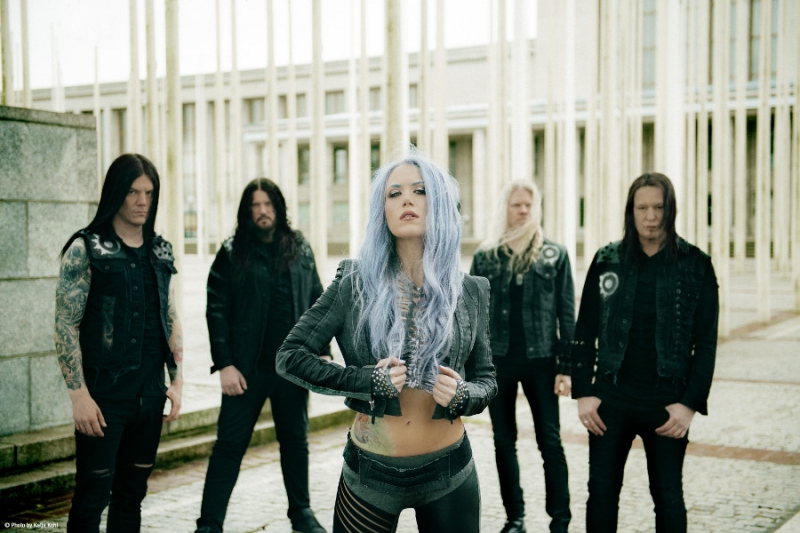 Švedai „Arch Enemy“ Vilniuje pristatys naujausią albumą: oficialiai paskelbtos 2 dainos