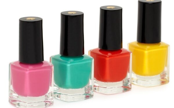 Nagų lako spalva pagal horoskopo ženklą