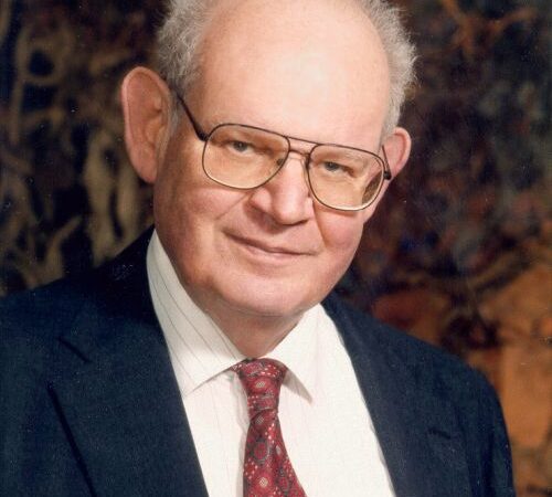 Benoit Mandelbrot – žmogus, kuris matematikai suteikė grožio (Video)