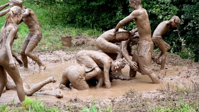 „VAROM! summer fest’14“ – 100 veiklų, dirbtuvių ir paskaitų