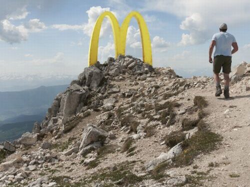 Ar „McDonald’s“  yra religija? (Foto)