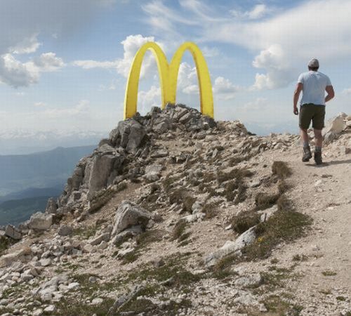 Ar „McDonald’s“  yra religija? (Foto)