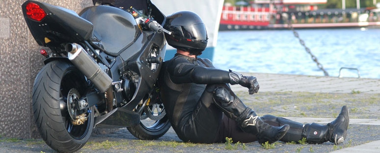 „The Ghost Rider“ arba kaip pabėgti nuo policijos važiuojant 300 km/h greičiu