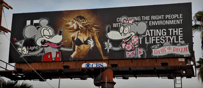 Garsiausias pasaulio grafitininkas Banksy „siaučia“  Los Andžele (Video)