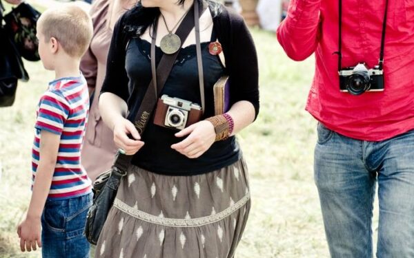 „Blusų festivalyje“ – naujos meno formos: judanti ir deganti skulptūra ant vandens