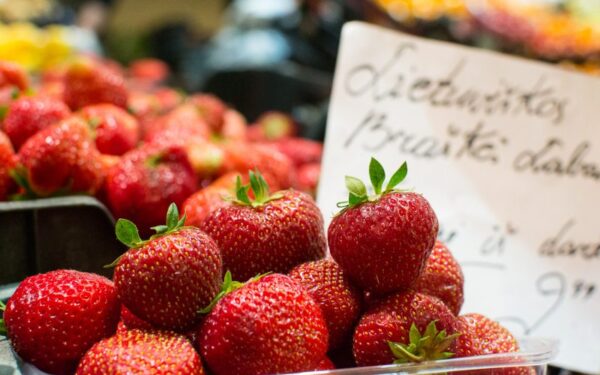 Braškės: lietuviškos geriau, bet nėra ko bijoti ir atvežtinių