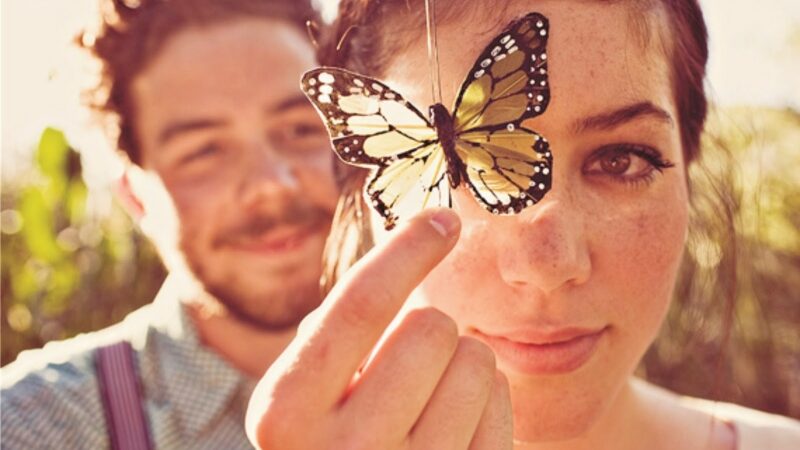 Moksliškai įrodyti būdai, kaip būti patraukliam: 36 suartinantys klausimai!