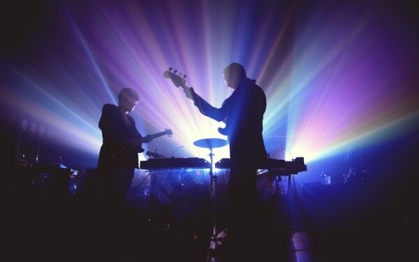 Muzikiniai pusryčiai:  su naujausiu grupės THE XX „koveriu“