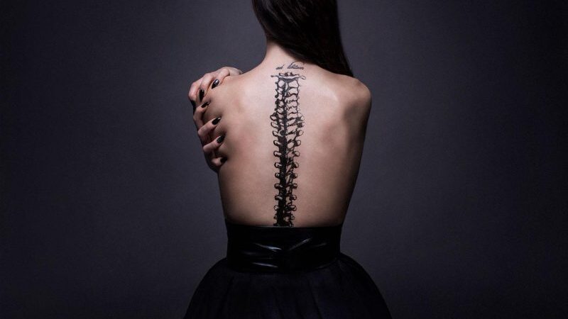 Solo karjerą pradėjusi „Sel“ dainos „Neduok Man Jokio Šanso“ bendraautore Camille pristato debiutinį vaizdo klipą