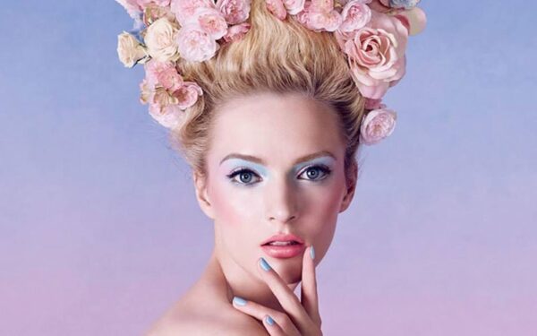 Vėsiai vasarai praskaidrinti – Karibų įkvėptas makiažas (foto)