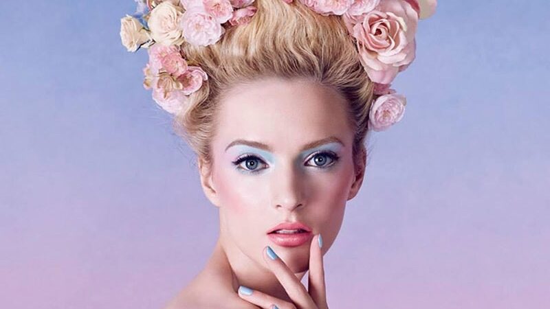 Vėsiai vasarai praskaidrinti – Karibų įkvėptas makiažas (foto)