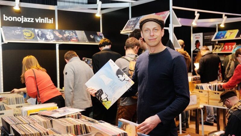 Didžėjus savo plokšteles dovanojo Lietuvai: vertė 3000 eur