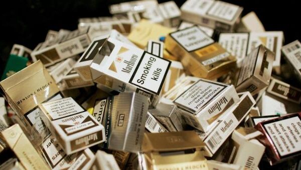 Kodėl metus rūkyti priaugama svorio?