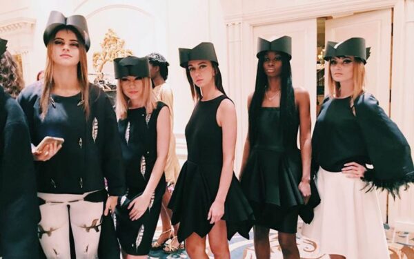 Dizainerė Laura Dailidėnienė savo kolekciją pristatė Čikagos mados savaitėje