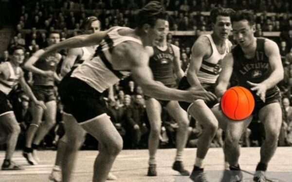 Tarpukario sportas: sirgaliai tribūnose ir už jų (III dalis)