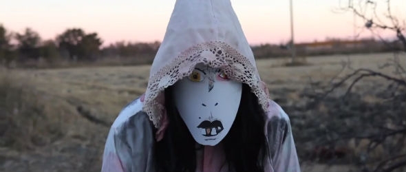 Muzikiniuose pusryčiuose – naujausias ekscentriškųjų „CocoRosie“ muzikinis klipas (video)