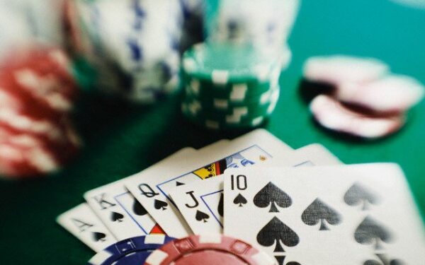Sportinis pokeris – matematikos, psichologijos ir sociologijos derinys