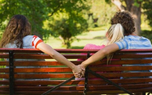 Kodėl vyrai ir moterys būna neištikimi?