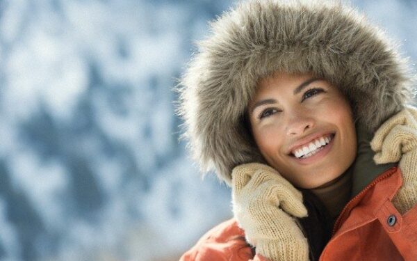 Odos priežiūra šaltuoju metų laiku: natūralios veido kaukės