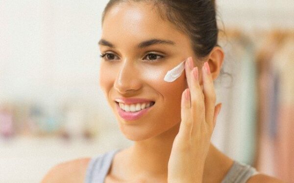 Specialistai: metų laikų kaita ir odos priežiūros abėcėlė įkandama ne visiems