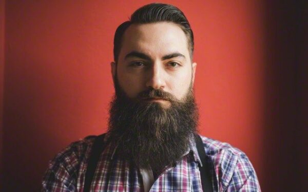 Tyrimas: lietuvėms barzdoti vyrai – nepatrauklūs