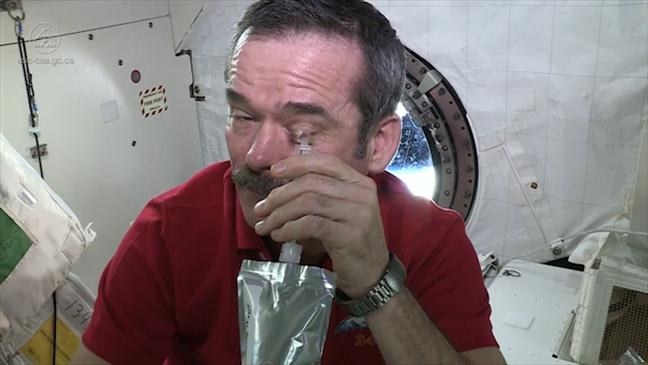 Kaip kosmose sekasi... verkti? (video)