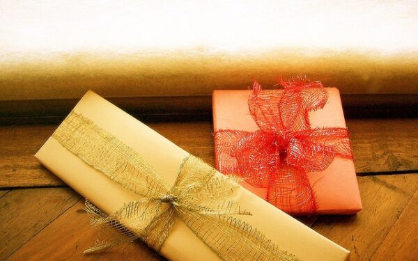 Vestuvinių dovanų tendencijos: visuomet dovanojama tai, ko labiausiai trūksta