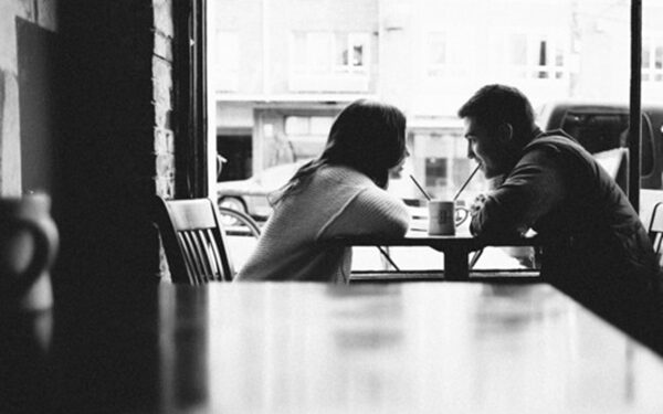 Pirmas pasimatymas ir darbo pokalbis: kuo jie panašūs?