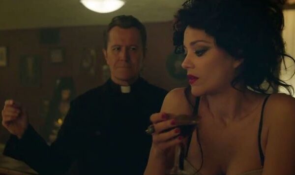 Muzikiniai pusryčiai. D. Bowie nesensta: naujausiame klipe prostitutės, stigmos ir Dievo tarnai (video)