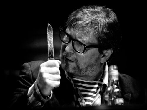 Keistuolių teatro istorijoje pirmą kartą gastrolėse  šokiruojantis J.Miltinio dramos teatro spektaklis