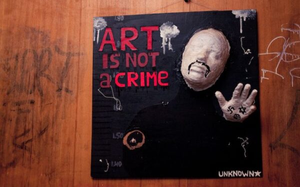 Kauno menininkai kviečia A. Zuoką į „Fluxus“ akistatą (Video)