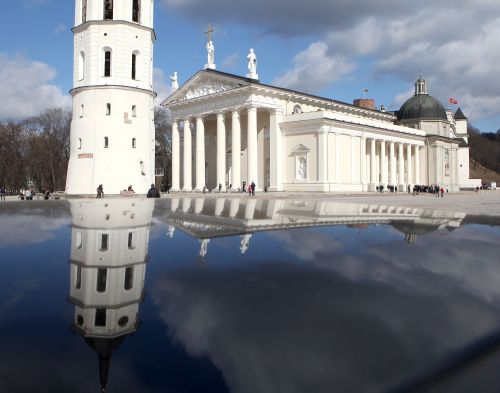 Šiltesni orai palepins tik trečiadienį