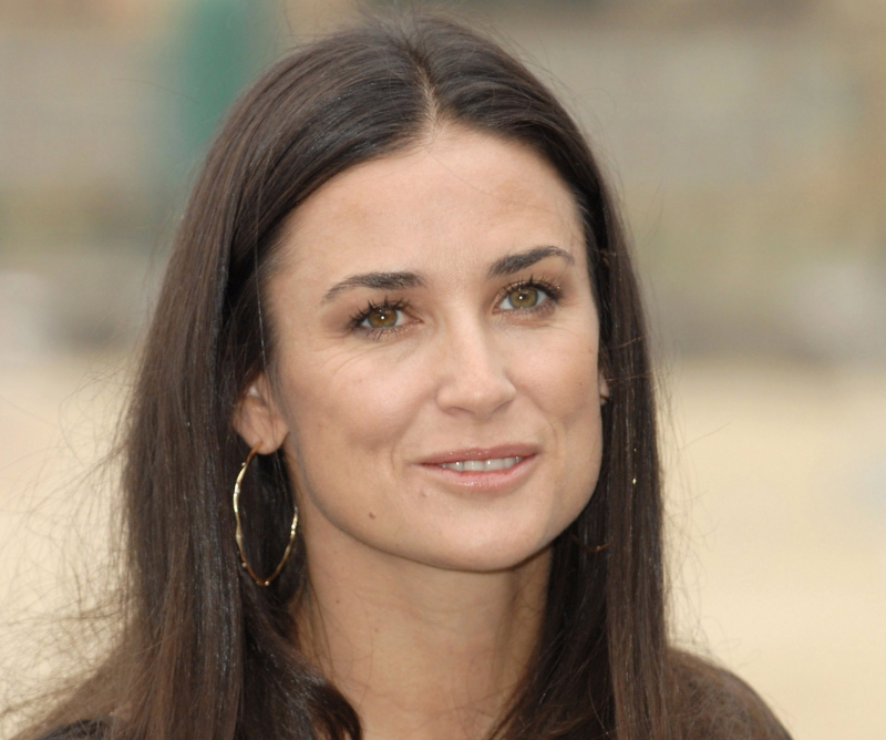 Demi Moore per Twitter išgelbėjo žmogų nuo savižudybės