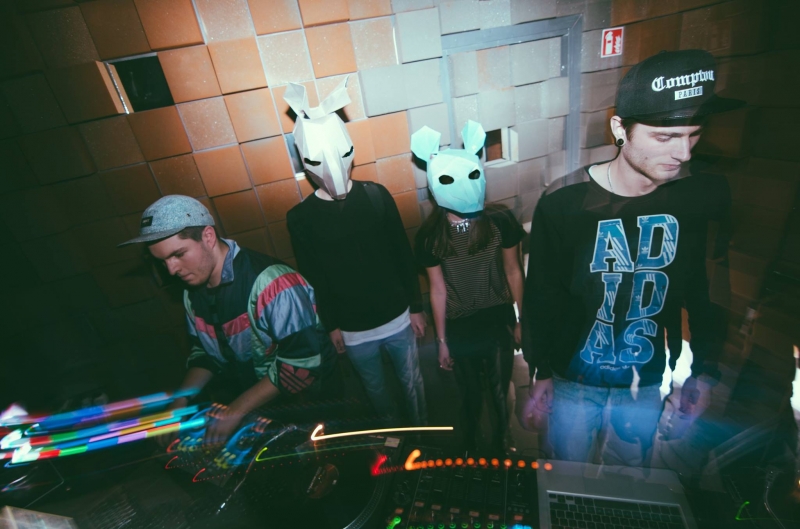 Penktadienio DJ: „dewforanimals“ visų žvaigždžių naktis