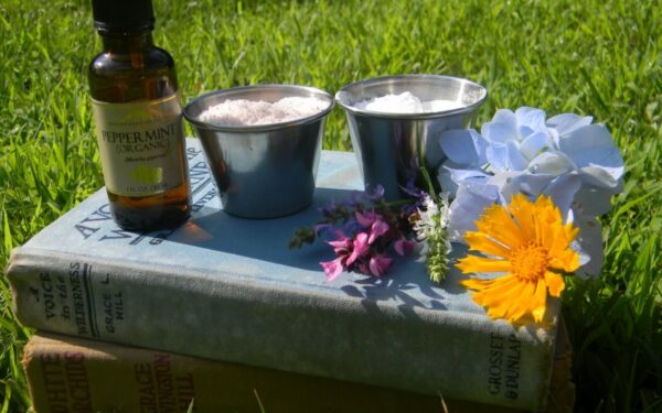 Pasidaryk pats – naminė dantų pasta