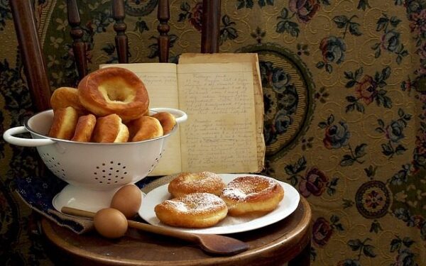 Kodėl kai kurios spurgos turi skyles? (+receptas)