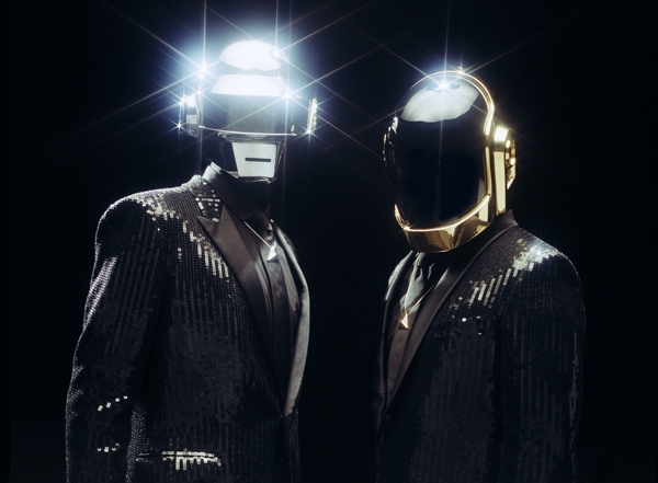 Muzikiniuose pusryčiuose skaičiuojame dienas iki naujausio grupės „Daft Punk“ albumo pasirodymo (video)