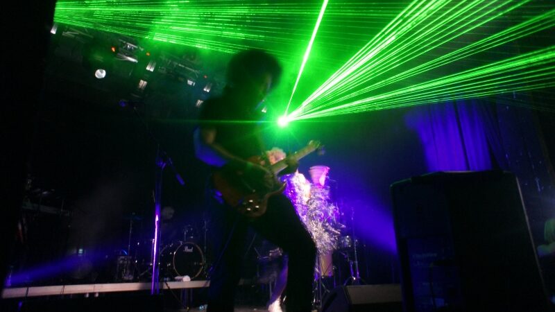 Ebony Bones nepateisino lūkesčių? (Foto)