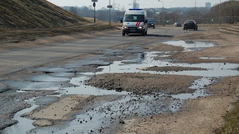 Pakliuvai į duobę – pats kaltas