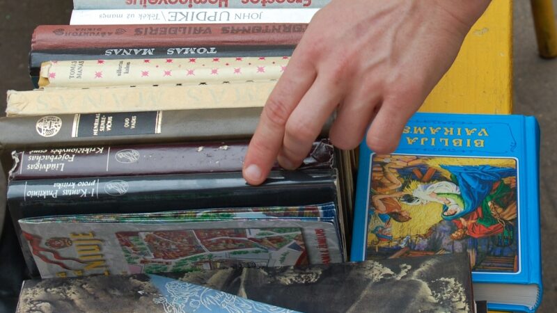 Didžiuosiuose miestuose atgimsta knygų mainų tradicija