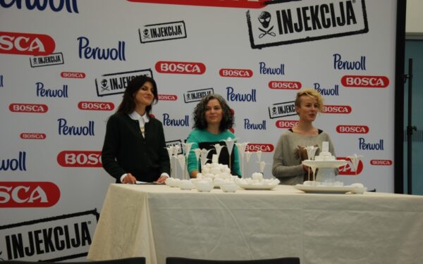 „Injekcijos“ finale – 3D spausdintuvais sukurtos drabužių detalės, QR kodai ir biologiškai užauginta oda