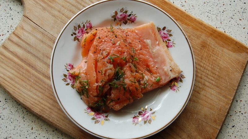 Sekmadieninis Jurgos receptas: pusė lašišos – du patiekalai