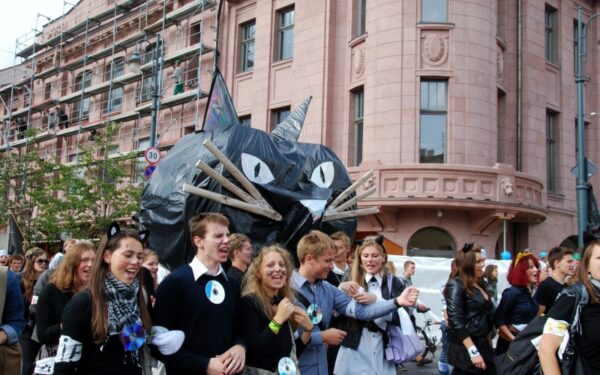 Studentai mokslo metus pradėjo griausminga eisena (Foto)