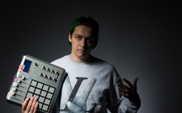 Penktadienio DJ – „Ritmo kovose’13“ nugalėjęs latvių prodiuseris NiklāvZ