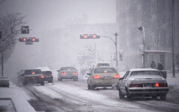 Autoįvykių žalų skaičius auga kaip ant mielių
