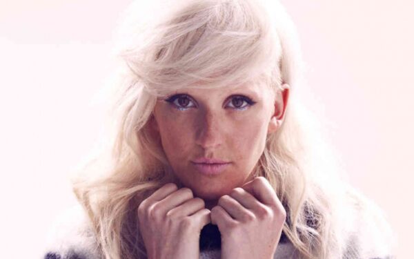 Festivalio „Positivus“ žvaigždių gretas papildė Ellie Goulding