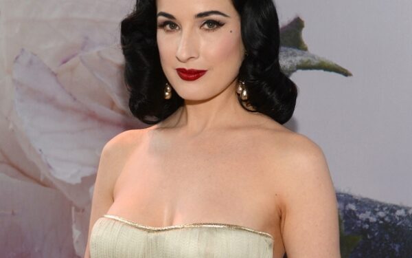 Neatpažįstama: kaip seniau atrodė Dita Von Teese? (foto)