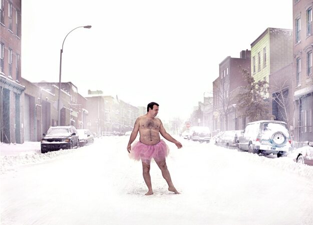 Vyras įlindo į balerinos sijonėlį, kad pralinksmintų vėžiu sergančią žmoną (foto)