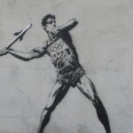 Banksy nupiešė du Olimpiadai skirtus grafičius (foto)